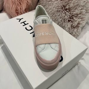 Givenchy Sneaker